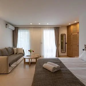 Lovely Center Ελλάδα